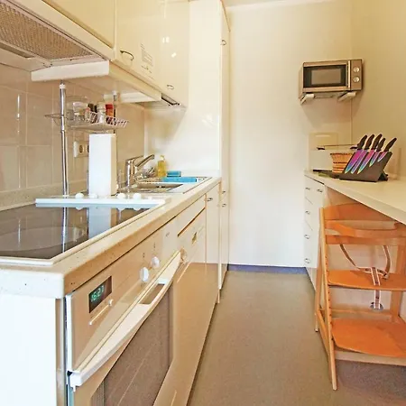 1 * Hohen Wieschendorf