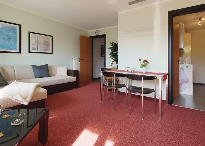 1 Apartment